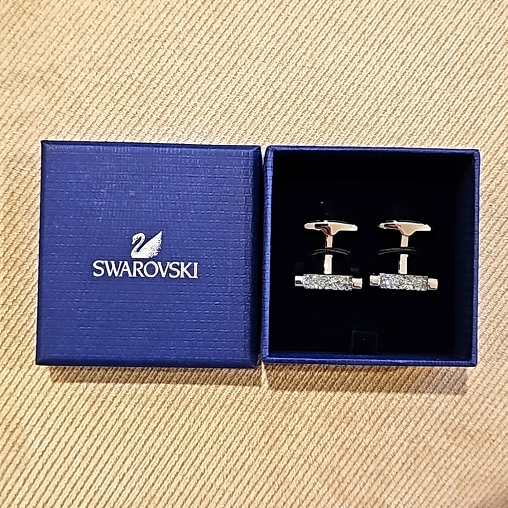 Swarovski Crystal Cuff Links - Picture 2 of 2
